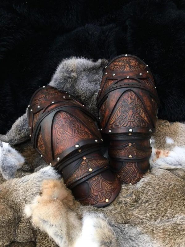 Clan Chief Leather SCA Shoulders - Image 4